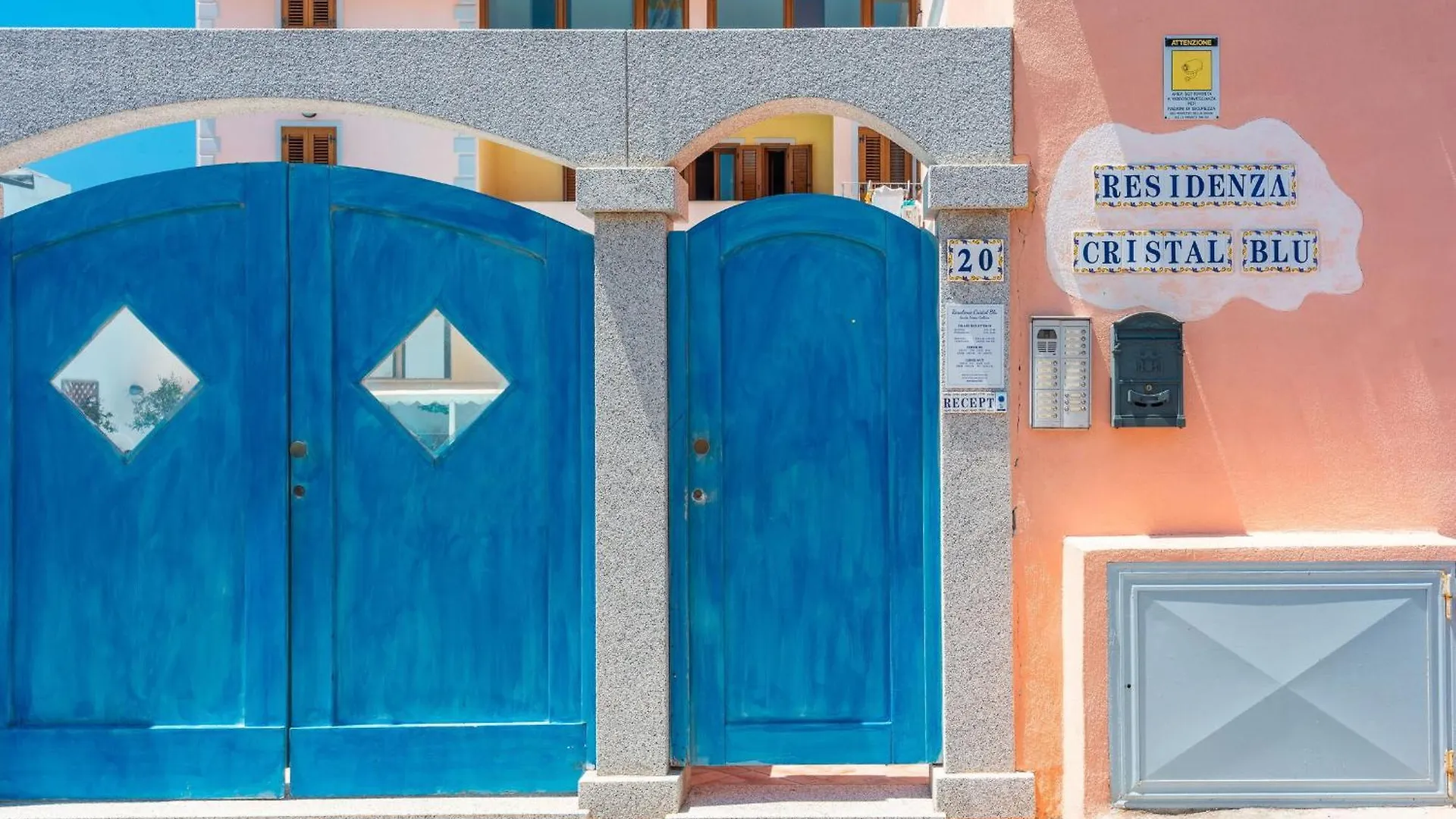 Cristal Blu Apartments In Santa Teresa di Gallura